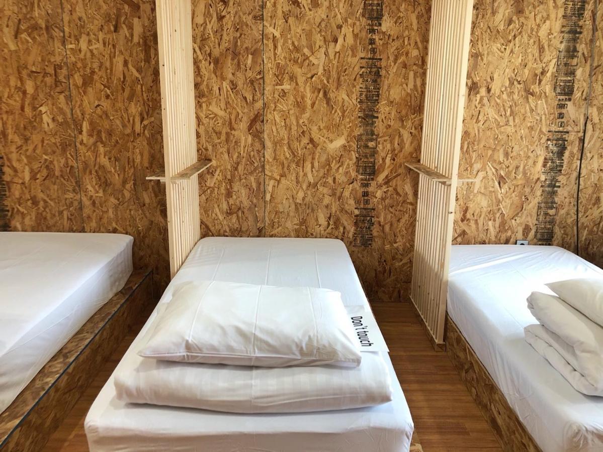 Jeju Playground Hostel ภายนอก รูปภาพ